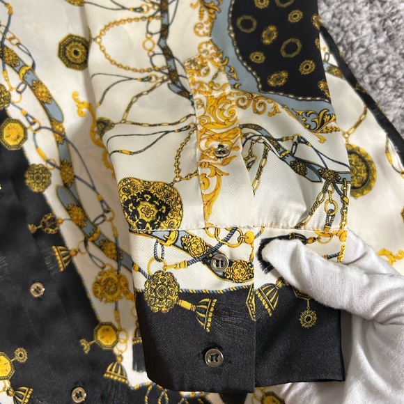 Zara Woman Ecru Chain Scarf Print Button Down Blouse Size
Small - Picture 5 of 11